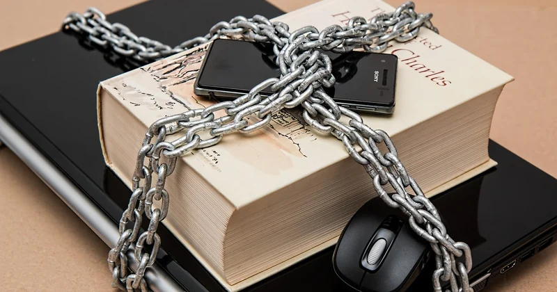 Sécurité sur mobile ou sur ordinateur : y a-t-il une différence chez LCL ?